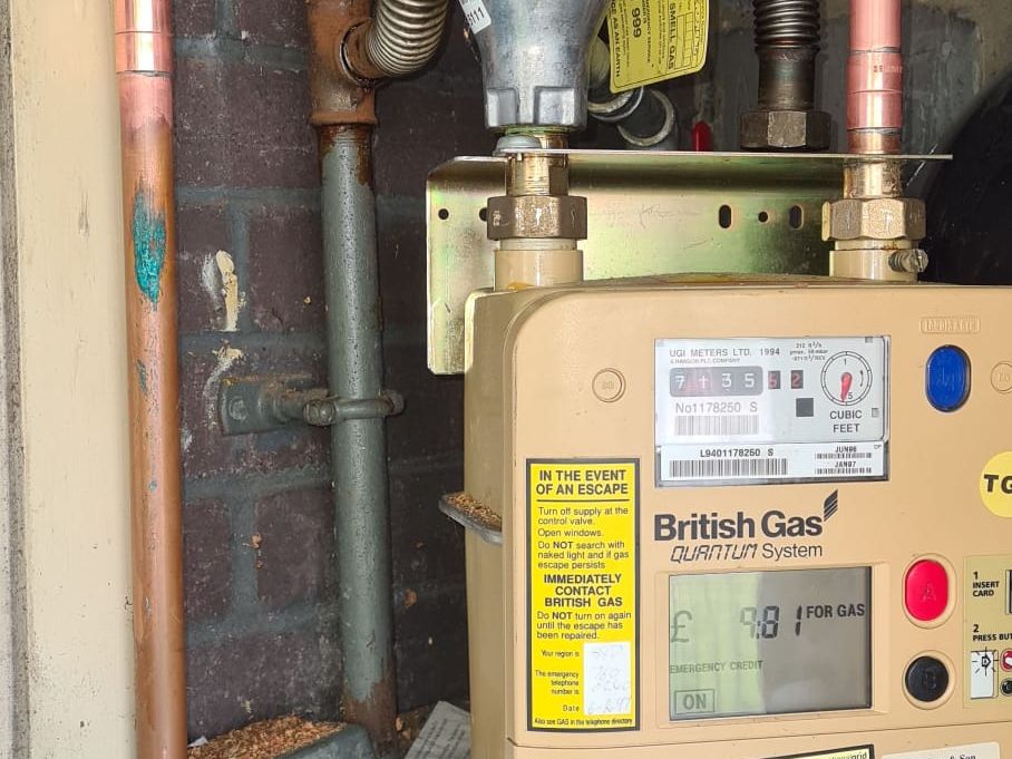 Central heating manifold and pipework